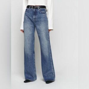 reformation Cary studded jeans in Chesapeake -size 24